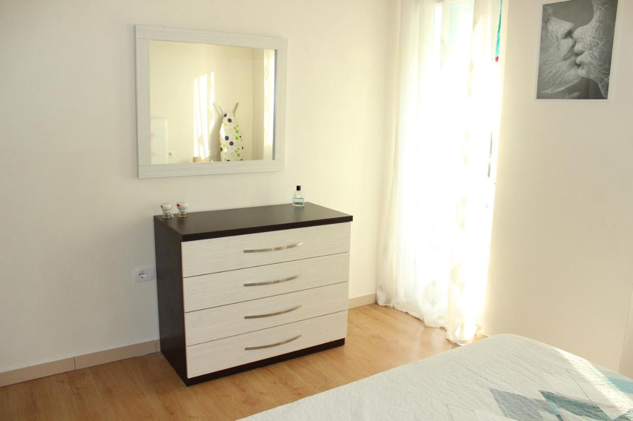 Cocoon Apartment Durres Exterior photo